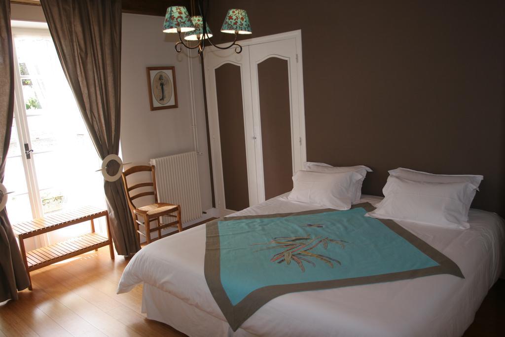 Fleurs De Vignes Piscine Bed & Breakfast Montagny-les-Beaune Room photo