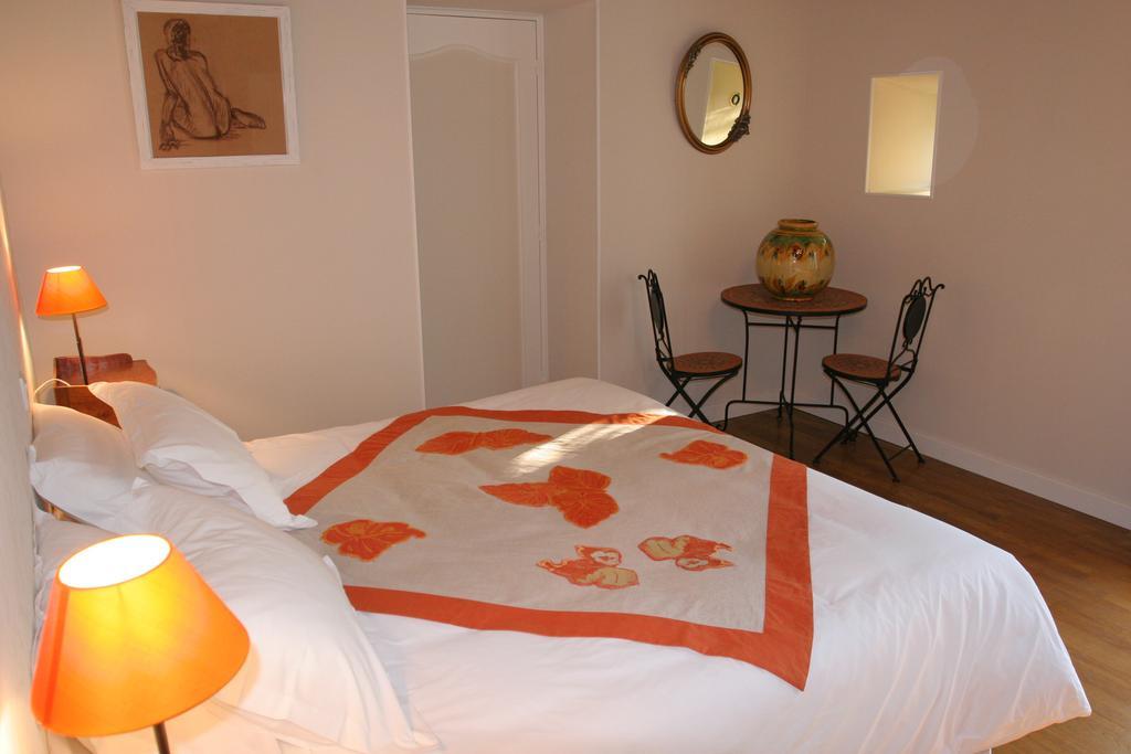 Fleurs De Vignes Piscine Bed & Breakfast Montagny-les-Beaune Room photo